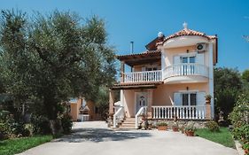 Villa Rosa 3 Bedroom With Sea View